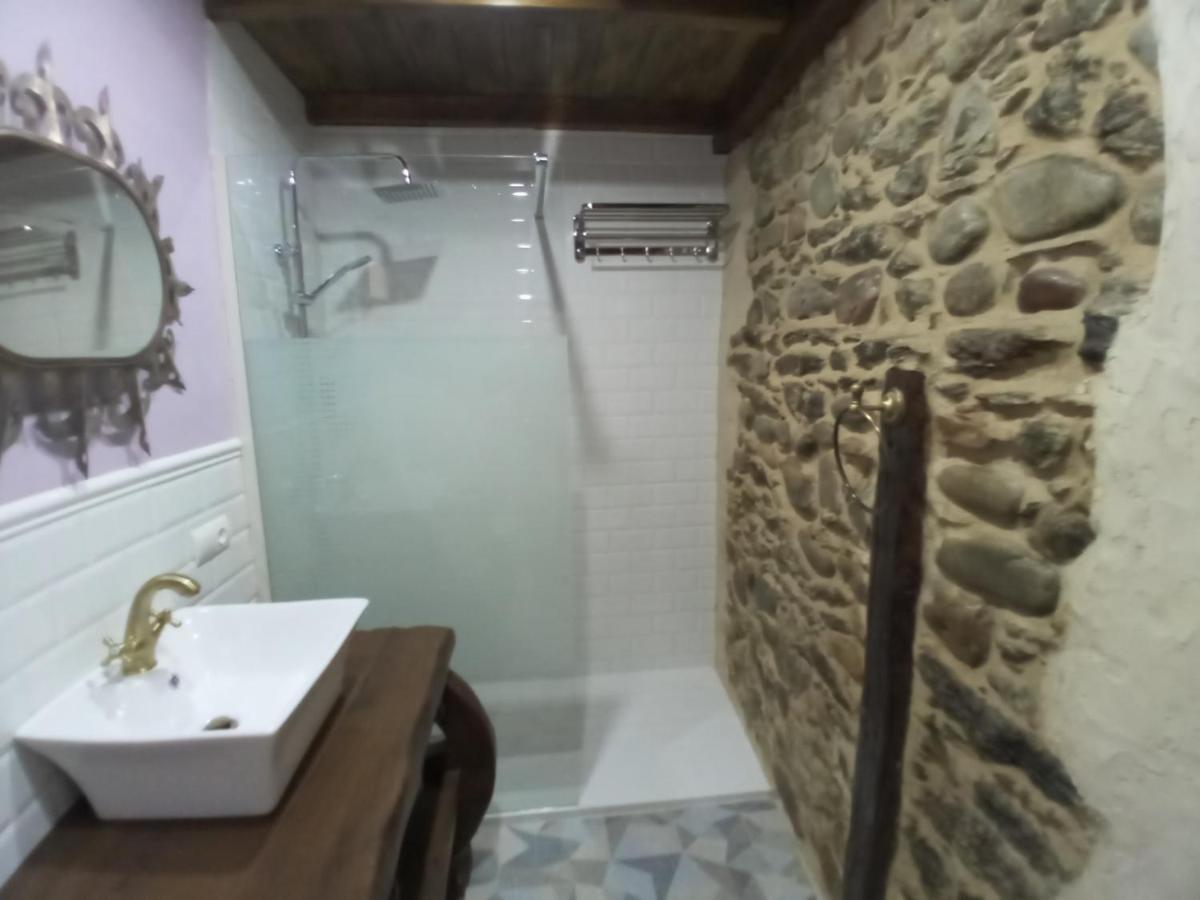 Hostal La Medina De Camponaraya Exterior photo